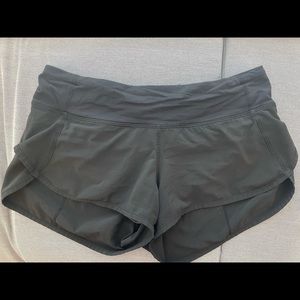 Size 4 Lululemon Speed Up Shorts